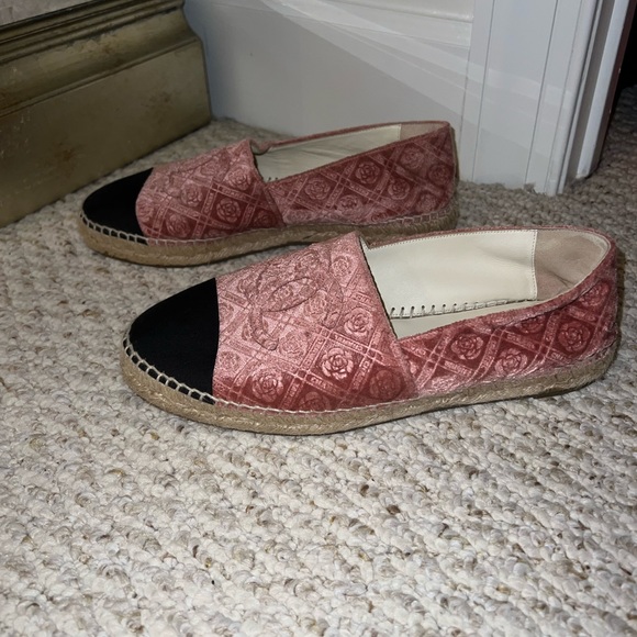 Chanel Pink Velvet Espadrilles - Picture 6 of 10